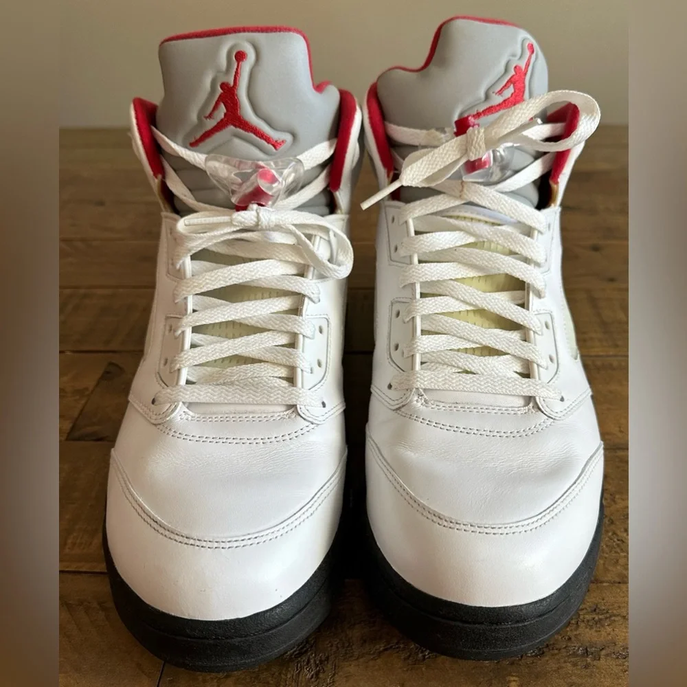 2013 Air Jordan Men’s Retro 5 “Fire Red” with‎ silver tongue - Size 12